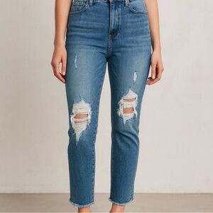 Risen Jeans Womens Size 13‎ / Waist 31 Light Wash Distressed cropped Frayed Hemp